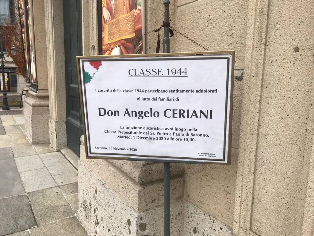 Saronno dà l'ultimo saluto a don Angelo Ceriani