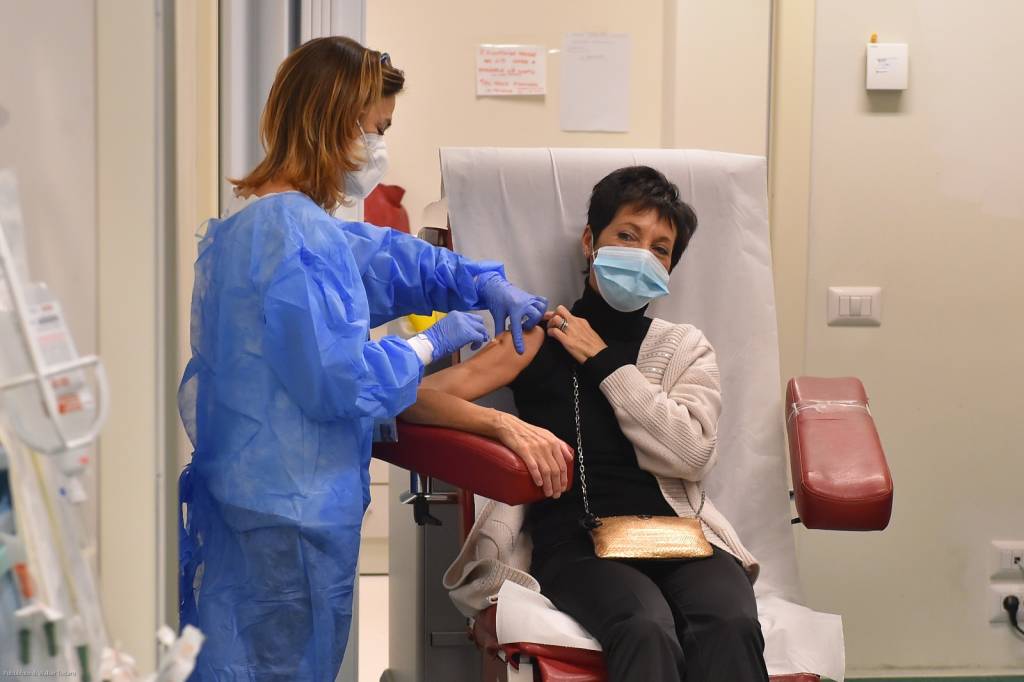 Vaccinazioni anti-Covid all'Ospedale di Legnano