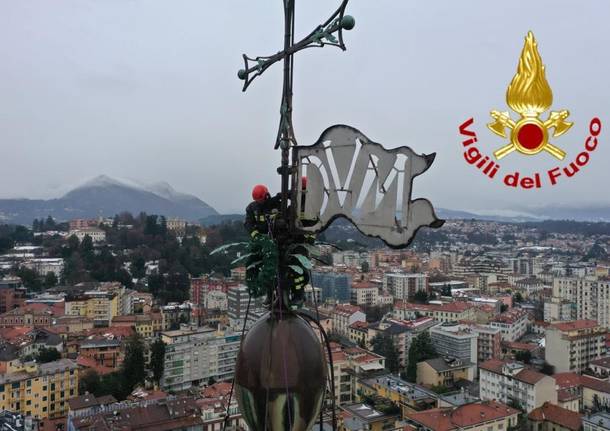 In cima al Bernascone con i Vigili del Fuoco