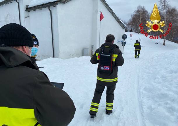 vigili del fuoco neve maccagno addestramento elicottero