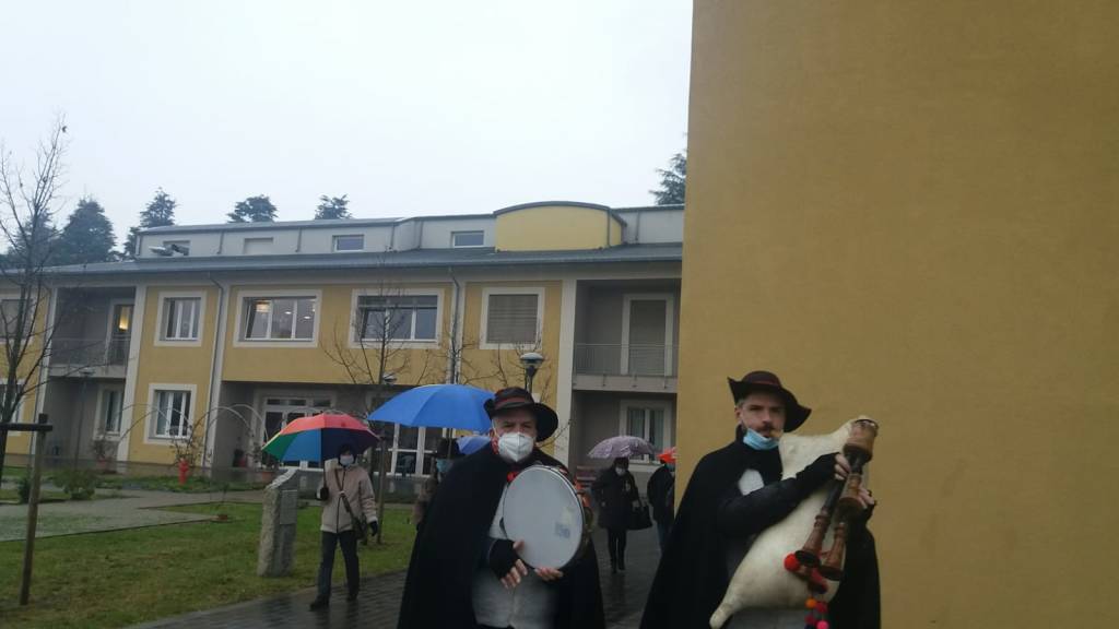 Zampognari a Legnano