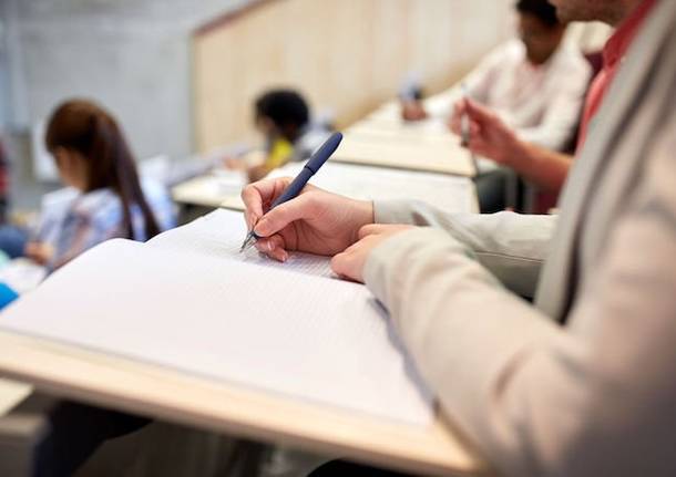 Adolescenti studio studenti generica