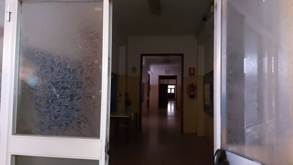 Black out al Maggiolini di Parabiago, scuola inagibile