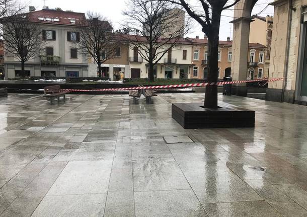 caduta grondaia legnano