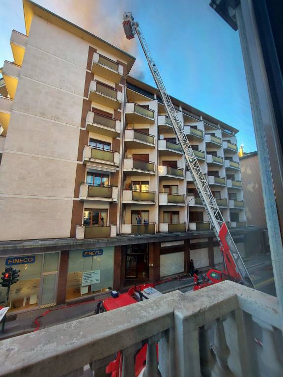 Intervento Vigili Del Fuoco Via Piave
