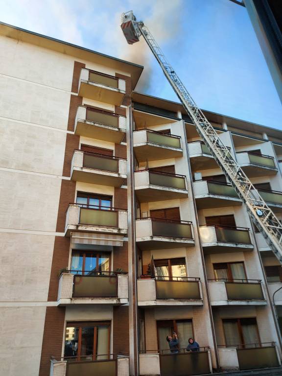 Intervento Vigili Del Fuoco Via Piave