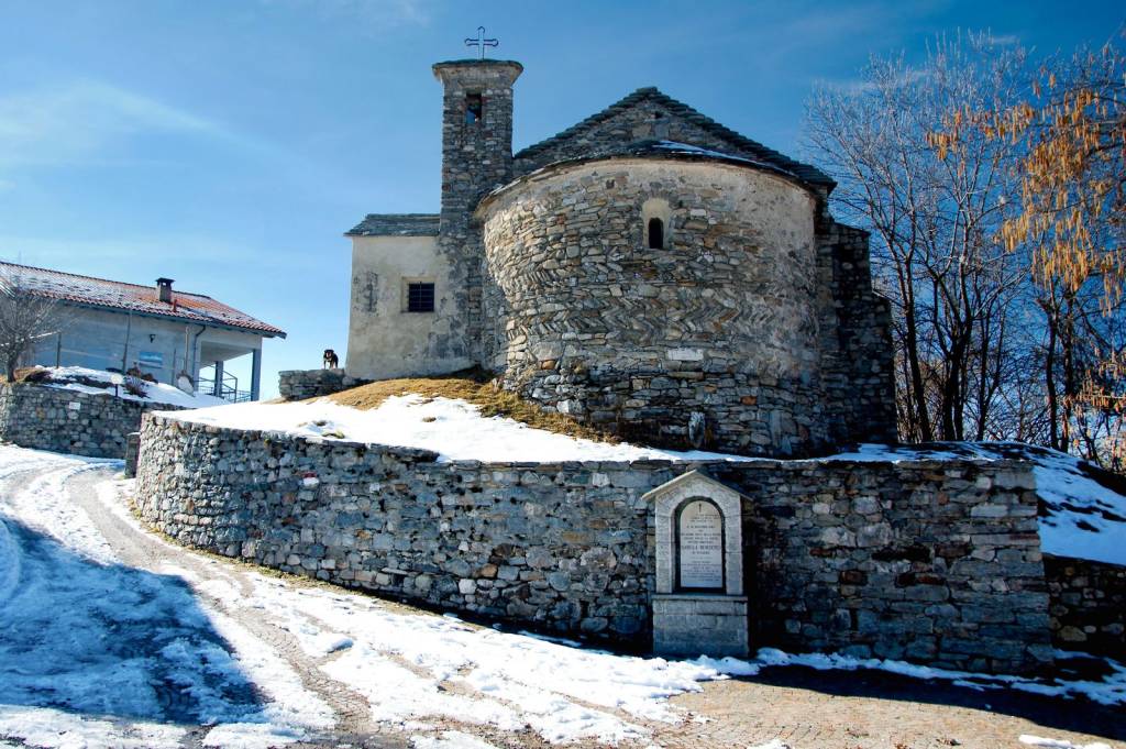 Chiesetta di montagna