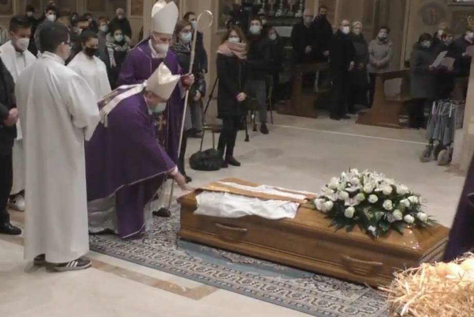 Funerali di don Sandro Bottini a Busto Garolfo