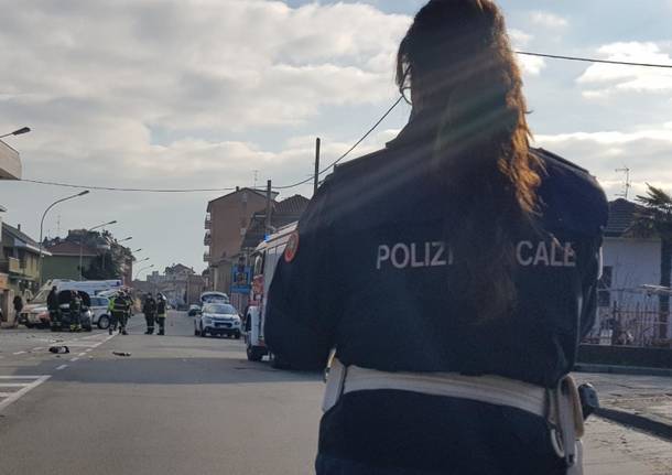 incidente busto arsizio polizia locale