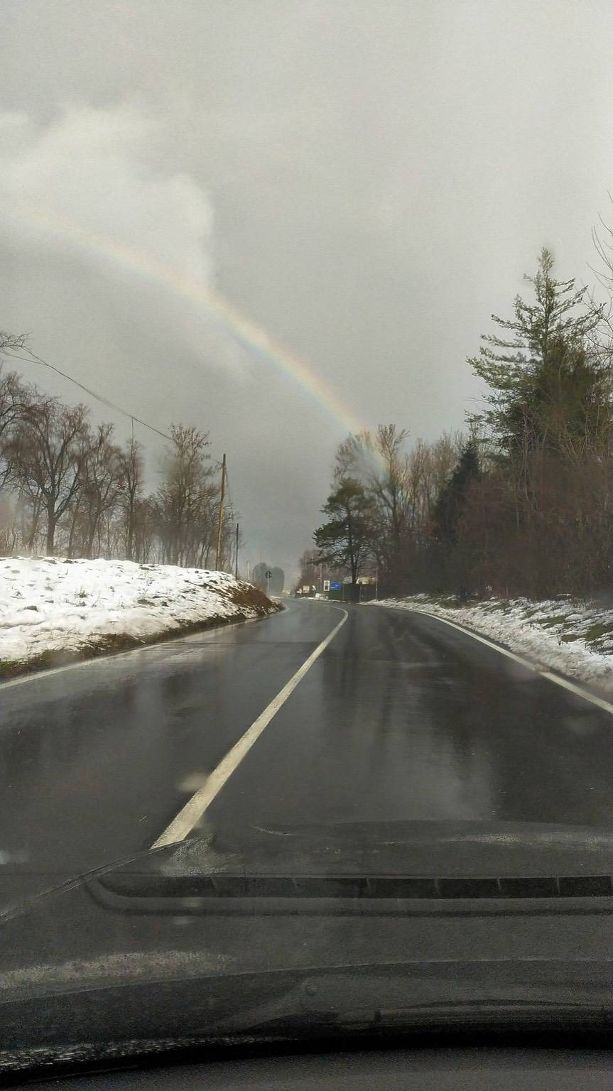 L'arcobaleno nella neve