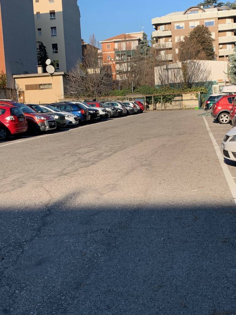 Parcheggio del Dopolavoro dell'ex Franco Tosi