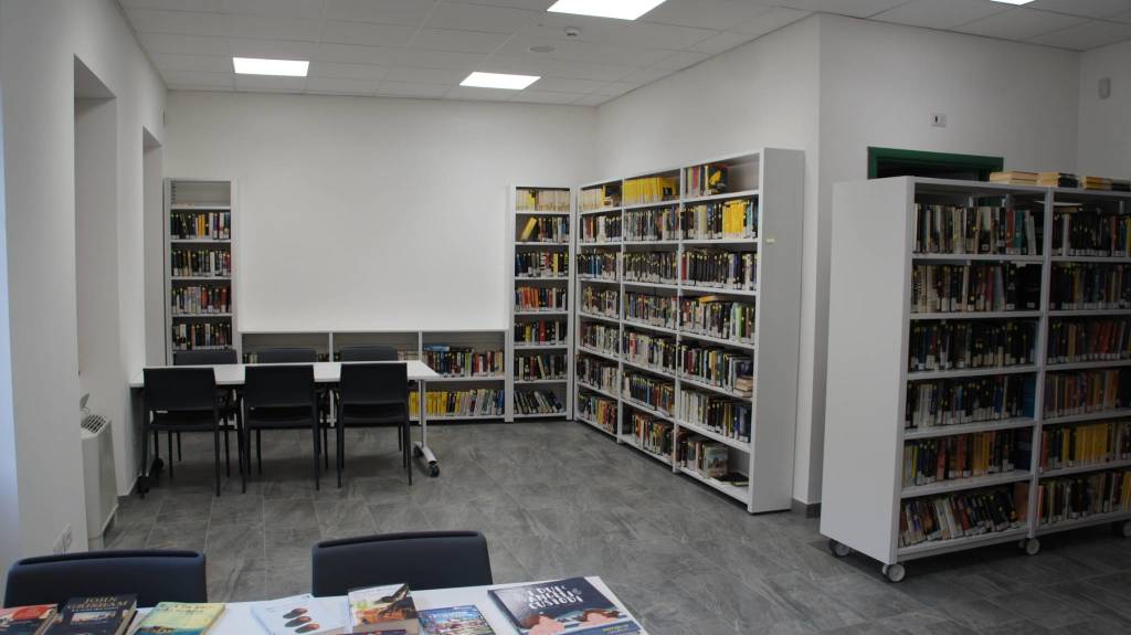 Presentazione nuovi spazi alla biblioteca di Cislago 
