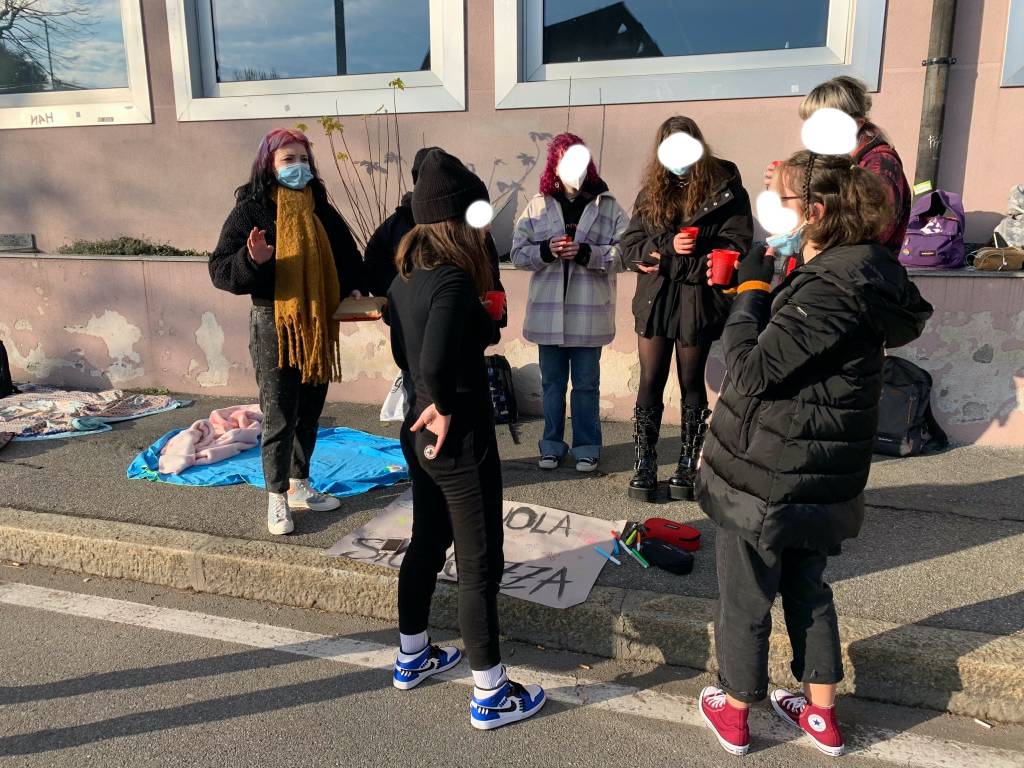 Protesta studenti Candiani Dad