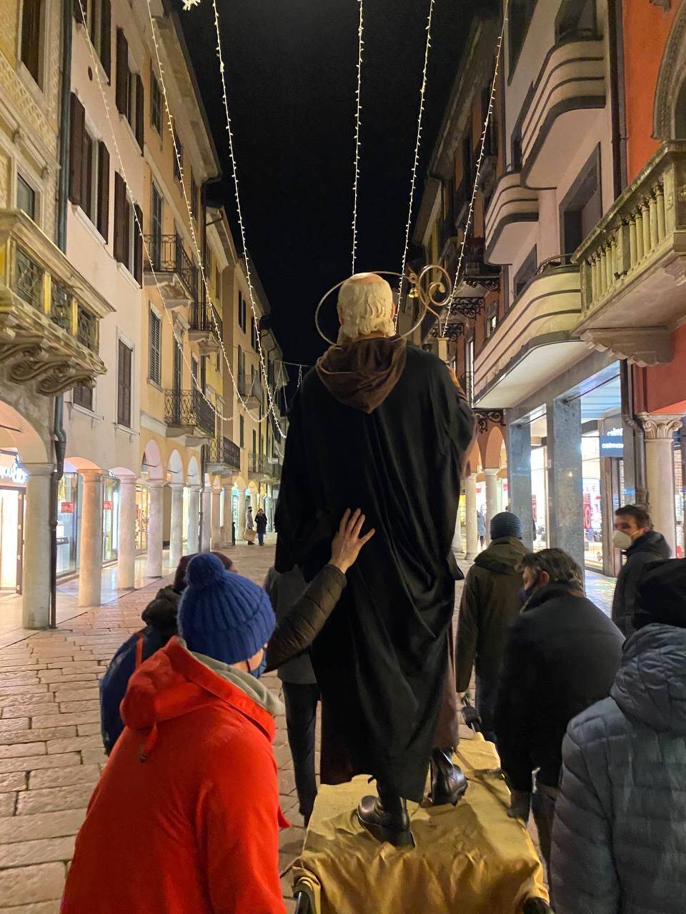 Sant'Antonio va in Basilica