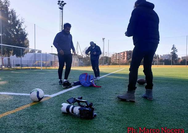 Una troupe di Dazn al Centro Ronchi per il kicker della Nfl Giorgio Tavecchio