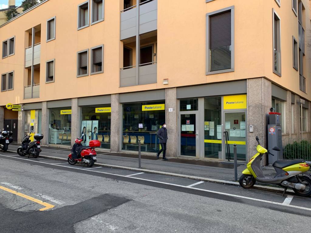 Allarme bomba alle Poste di Varese