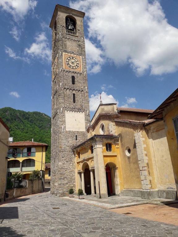 Arcisate - Lapidi della basilica di san Vittore