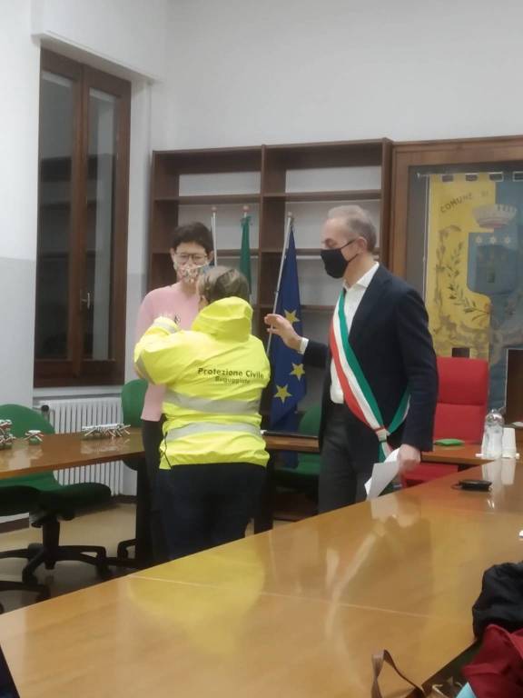 Buguggiate - Giorno del ringraziamento 2021, battesimo civico e volontari