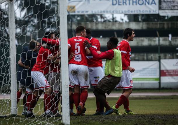 Calcio: Derthona - Varese