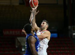 Openjobmetis Varese - Happy Casa Brindisi 76-74