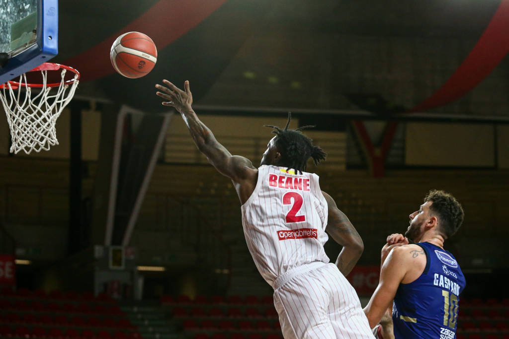 Openjobmetis Varese - Happy Casa Brindisi 76-74