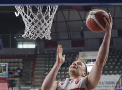 Openjobmetis Varese - Lavoropiu Fortitudo Bologna 67-79