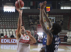 Openjobmetis Varese - Lavoropiu Fortitudo Bologna 67-79