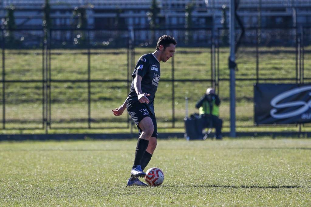 Calcio, Serie D: Legnano - Varese