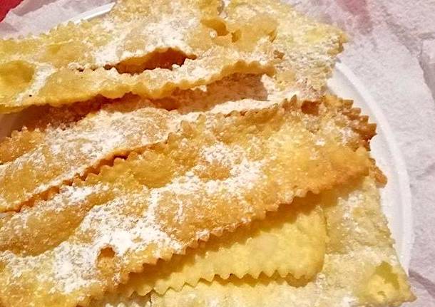 chiacchiere dolci carnevale