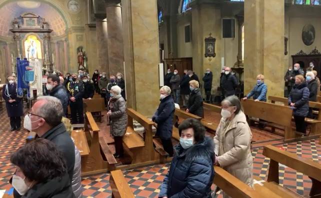 Funerale don Luigi Carnelli
