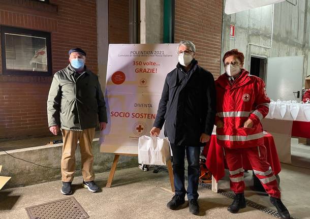 Un successo la polentata della croce rossa di Varese