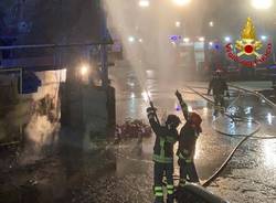 Incendio in una fabbrica di vetro a a Gerenzano 