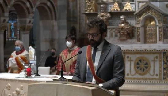 Investitura religiosa contrada Legnarello