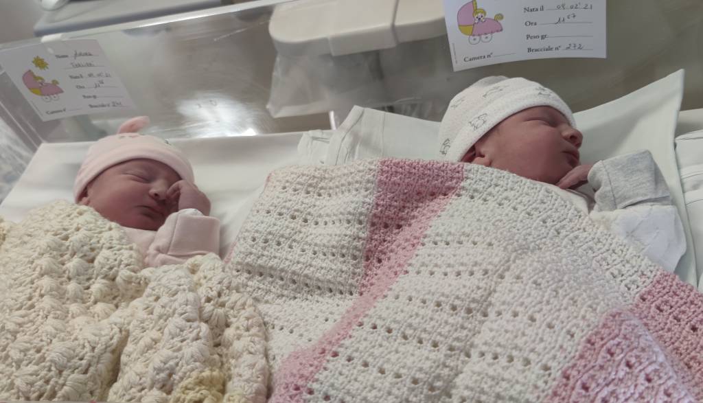 Le gemelline Aurora e Beatrice