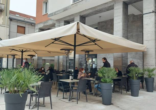 Lombardia in zona gialla, riapertura soft per bar e ristoranti a Legnano
