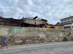 Piazza pulita in via Bainsizza e Monte Santo: comincia la demolizione della Ex Galante 