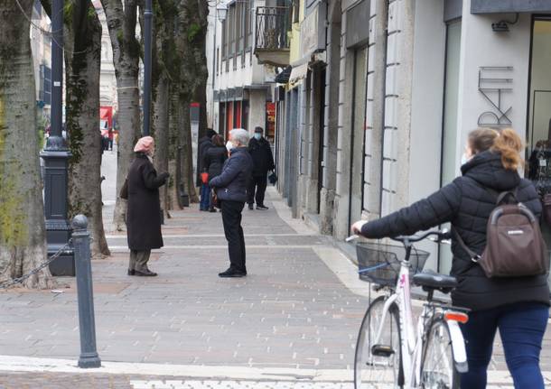 Saronno in zona gialla