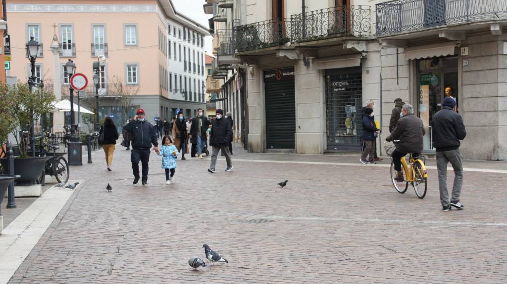 Saronno in zona gialla