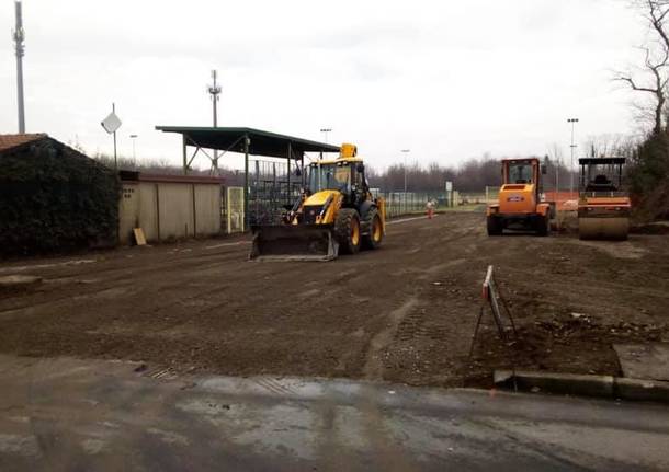 Saronno, proseguono i lavori per il parcheggio "green" di via Trento