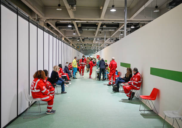 Vaccinazioni anti-covid, in Fiera a Milano cronometrati i tempi di somministrazione