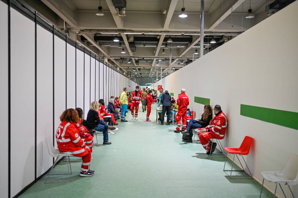 Vaccinazioni anti-covid, in Fiera a Milano cronometrati i tempi di somministrazione
