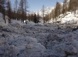 valanga lago streghe devero