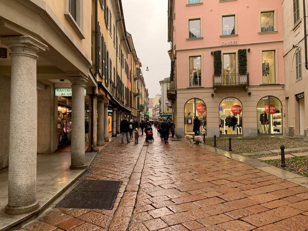 Varese in zona gialla