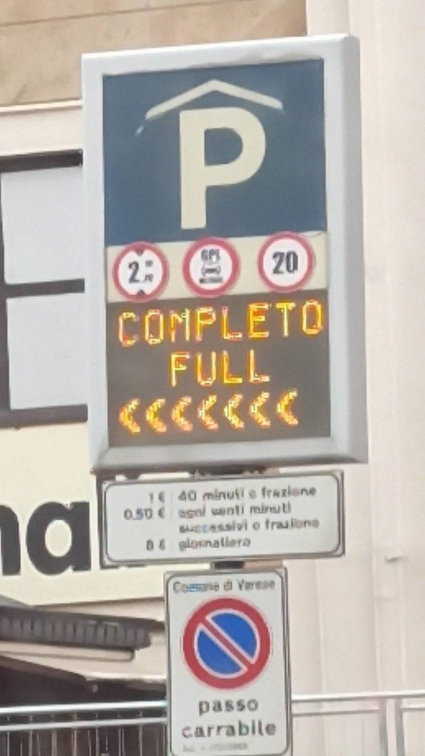 Varese in zona gialla