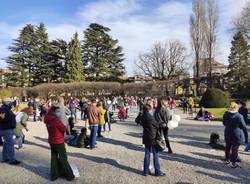 A Varese la manifestazione contro la chiusura delle scuole