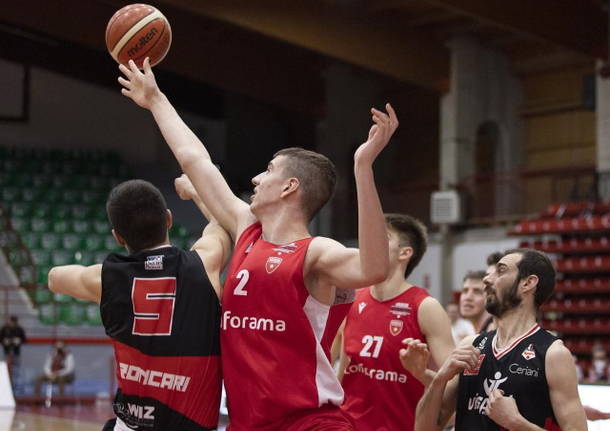 basket serie c gold legnano varese academy