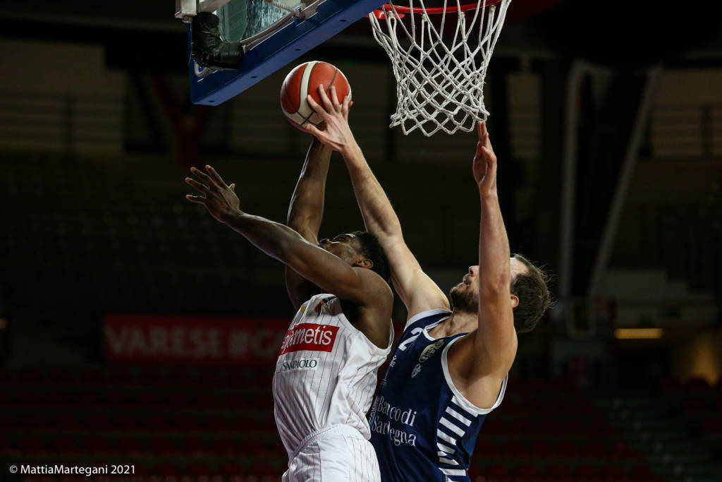 Openjobmetis Varese - Banco Sardegna Sassari 89-74