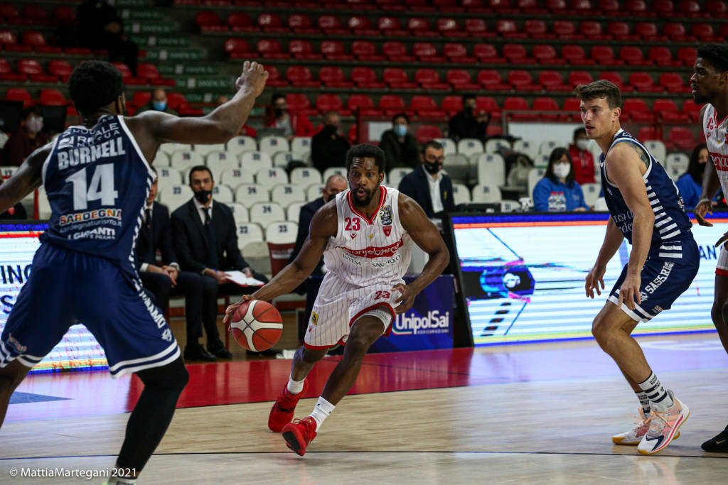 Openjobmetis Varese - Banco Sardegna Sassari 89-74