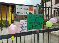 La protesta contro la Dad alle scuole di Mesenzana