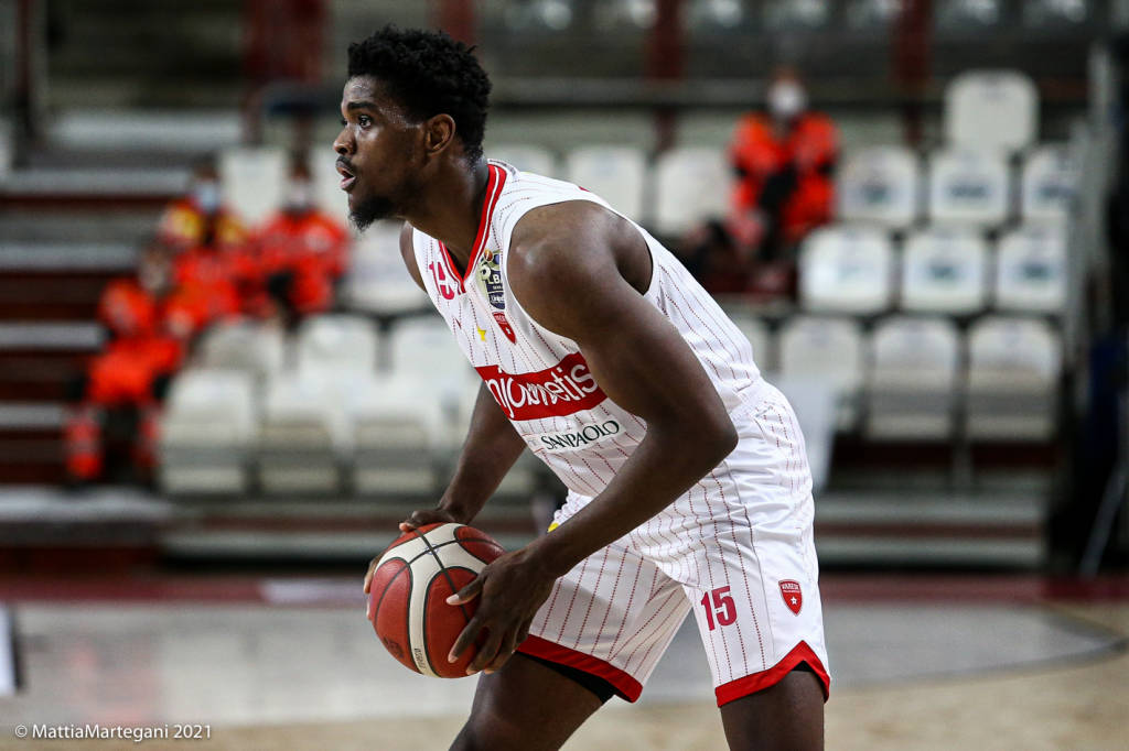 Openjobmetis Varese - Carpegna Prosciutto Pesaro 81-68